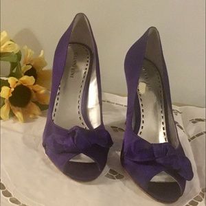 Gianni Bini Gorgeous Purple Heels 8 1/2